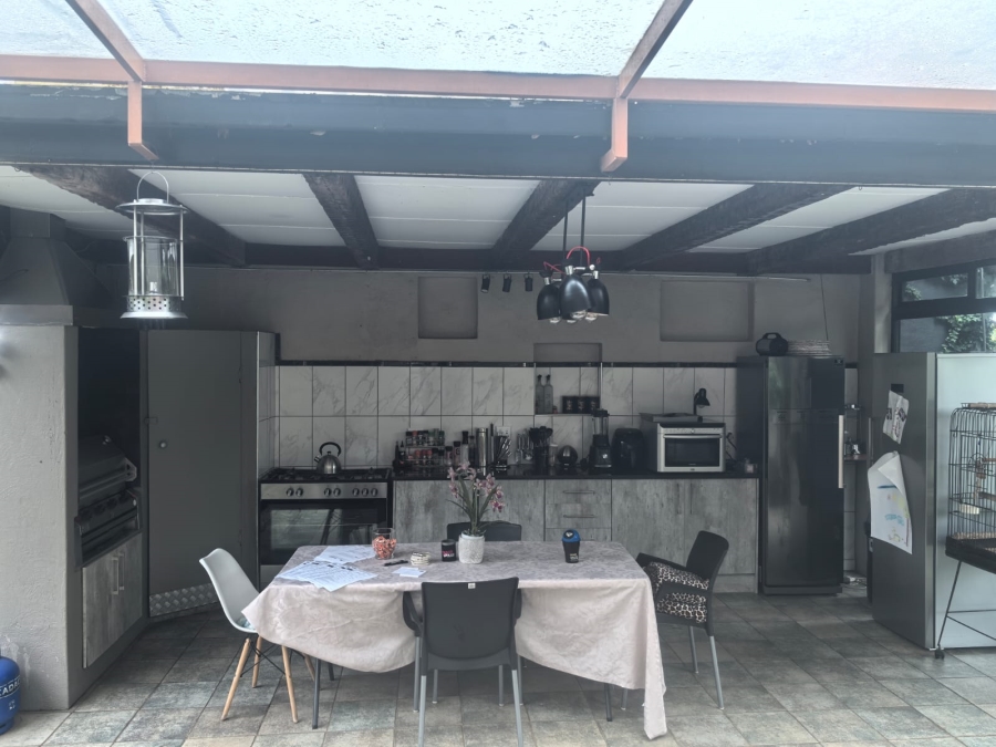 4 Bedroom Property for Sale in Horison Park Gauteng