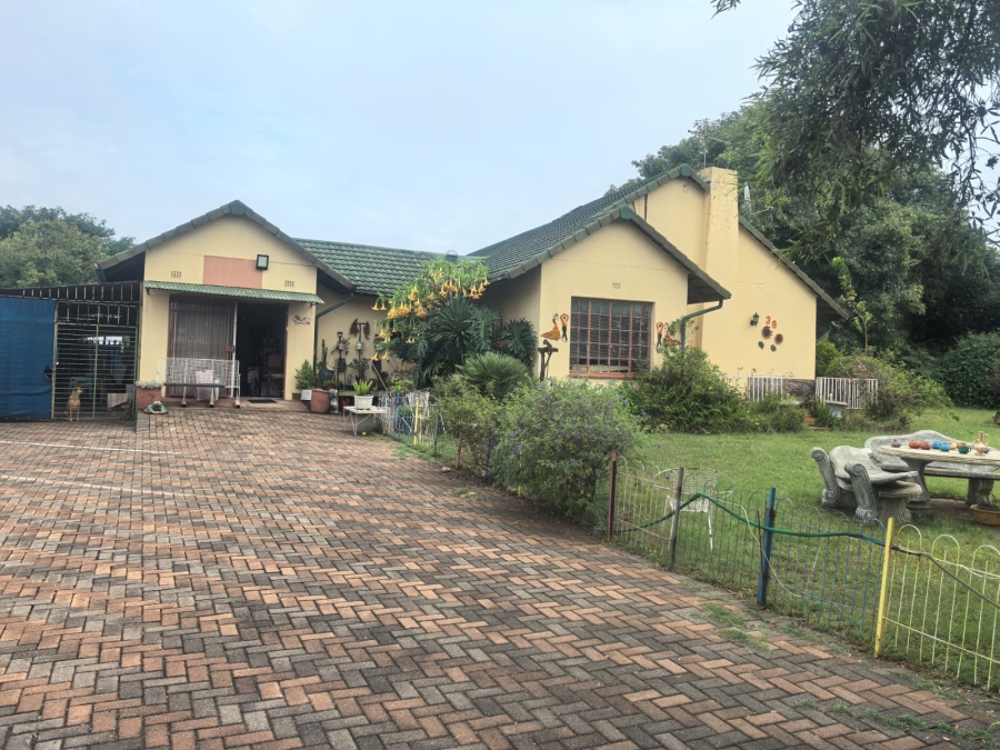 3 Bedroom Property for Sale in Witpoortjie Gauteng