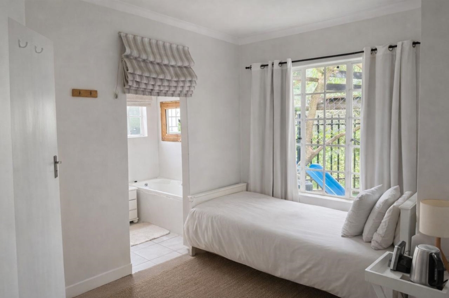 3 Bedroom Property for Sale in Magaliessig Gauteng