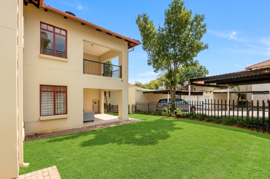 2 Bedroom Property for Sale in Paulshof Gauteng