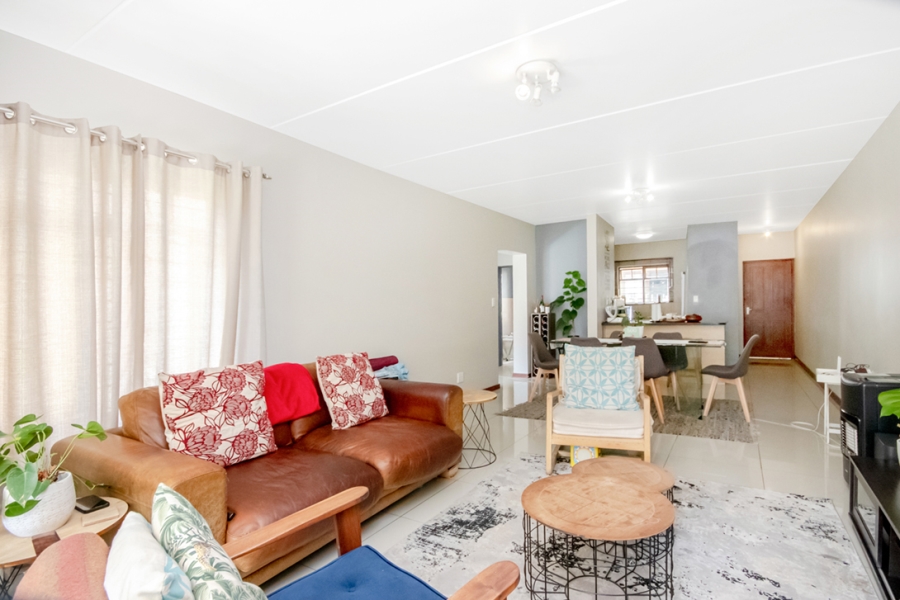 2 Bedroom Property for Sale in Paulshof Gauteng