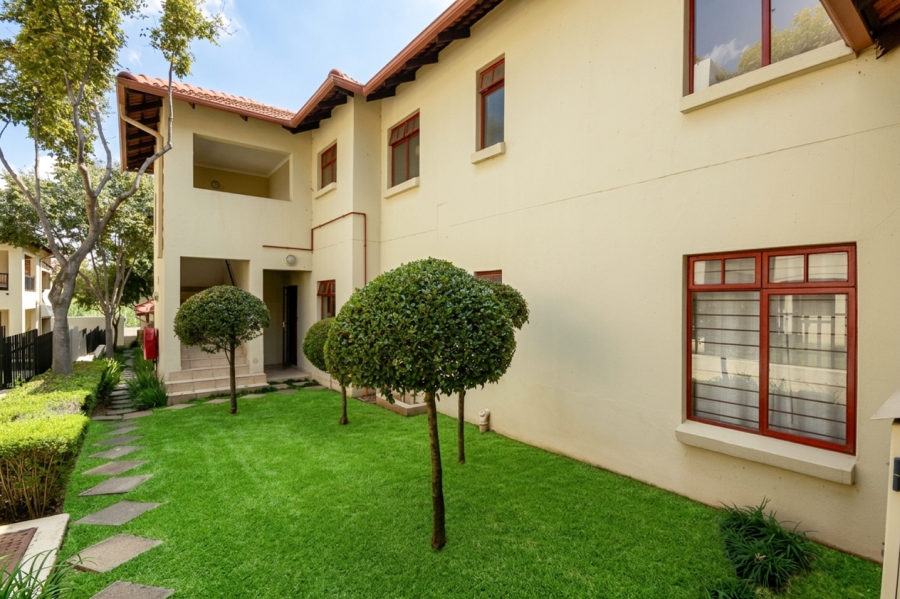 2 Bedroom Property for Sale in Paulshof Gauteng