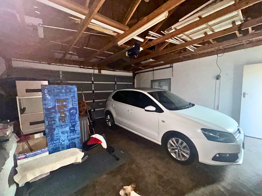 2 Bedroom Property for Sale in Amberfield Gauteng