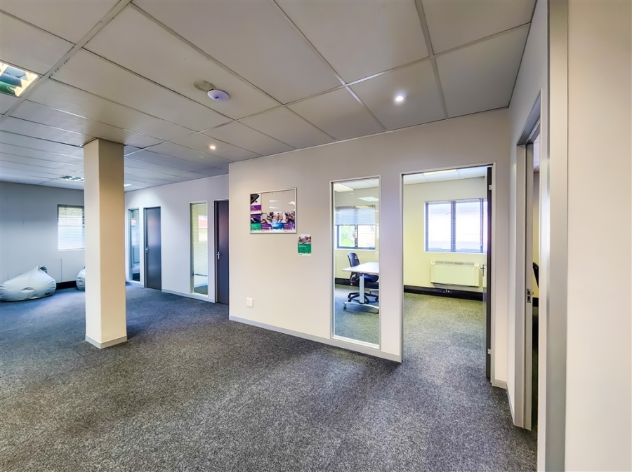 To Let Commercial Property for Rent in Strubensvallei Gauteng