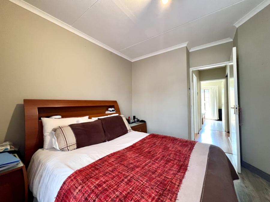 2 Bedroom Property for Sale in Eden Glen Gauteng