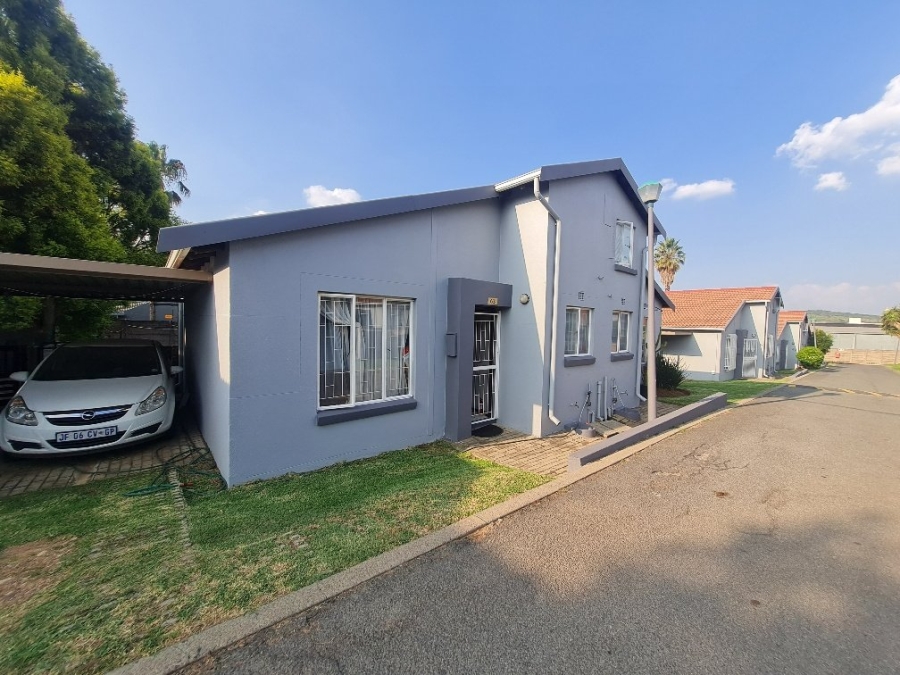 2 Bedroom Property for Sale in Eden Glen Gauteng