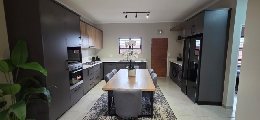 To Let 3 Bedroom Property for Rent in Rietvalleirand Gauteng