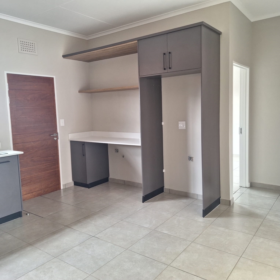 To Let 3 Bedroom Property for Rent in Rietvalleirand Gauteng
