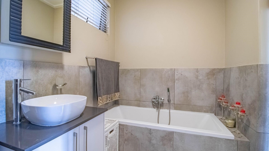 3 Bedroom Property for Sale in Bedfordview Gauteng