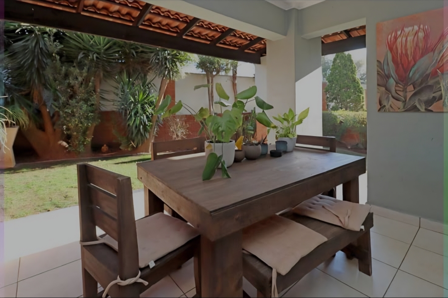 To Let 2 Bedroom Property for Rent in Greenstone Hill Gauteng