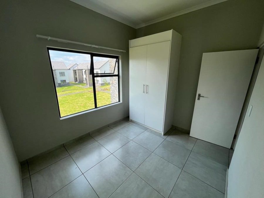 To Let 2 Bedroom Property for Rent in Glen Marais Gauteng