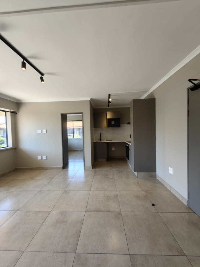 To Let 2 Bedroom Property for Rent in Bedfordview Gauteng