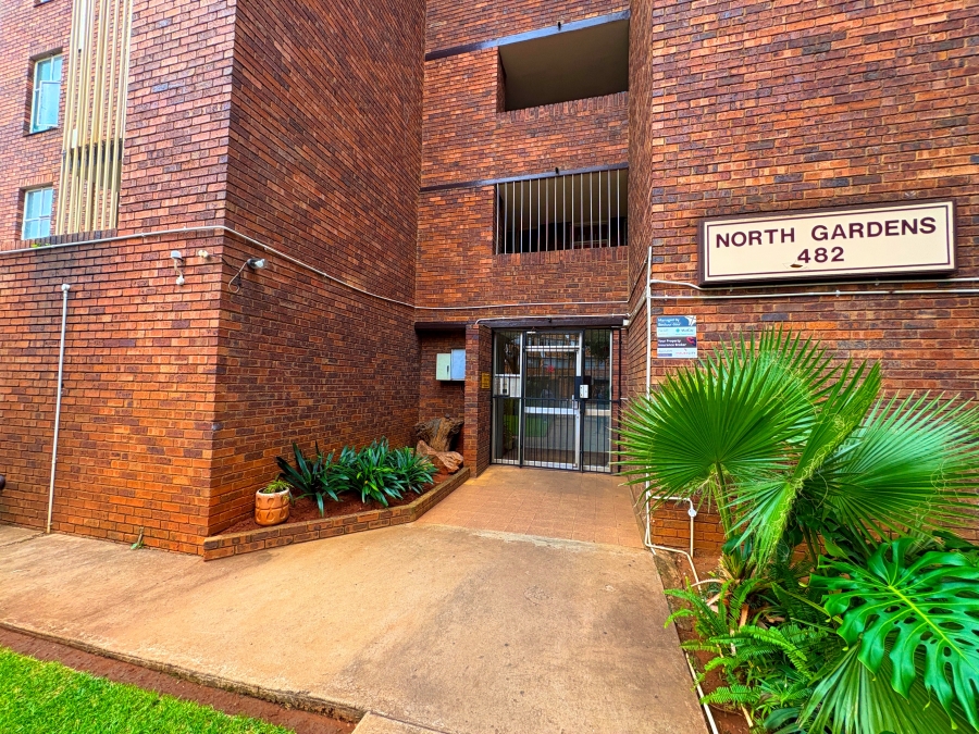 2 Bedroom Property for Sale in Pretoria North Gauteng