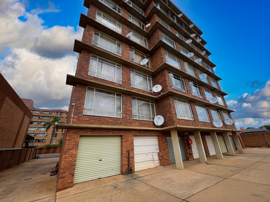 2 Bedroom Property for Sale in Pretoria North Gauteng