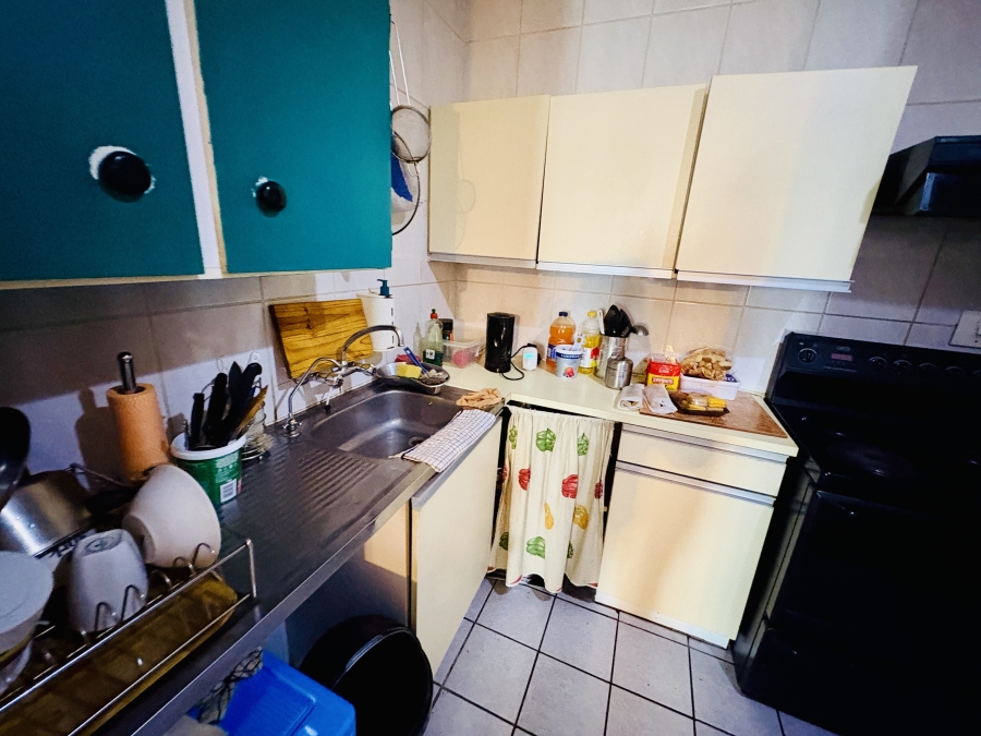 2 Bedroom Property for Sale in Pretoria North Gauteng