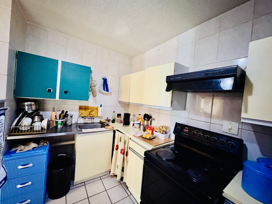 2 Bedroom Property for Sale in Pretoria North Gauteng