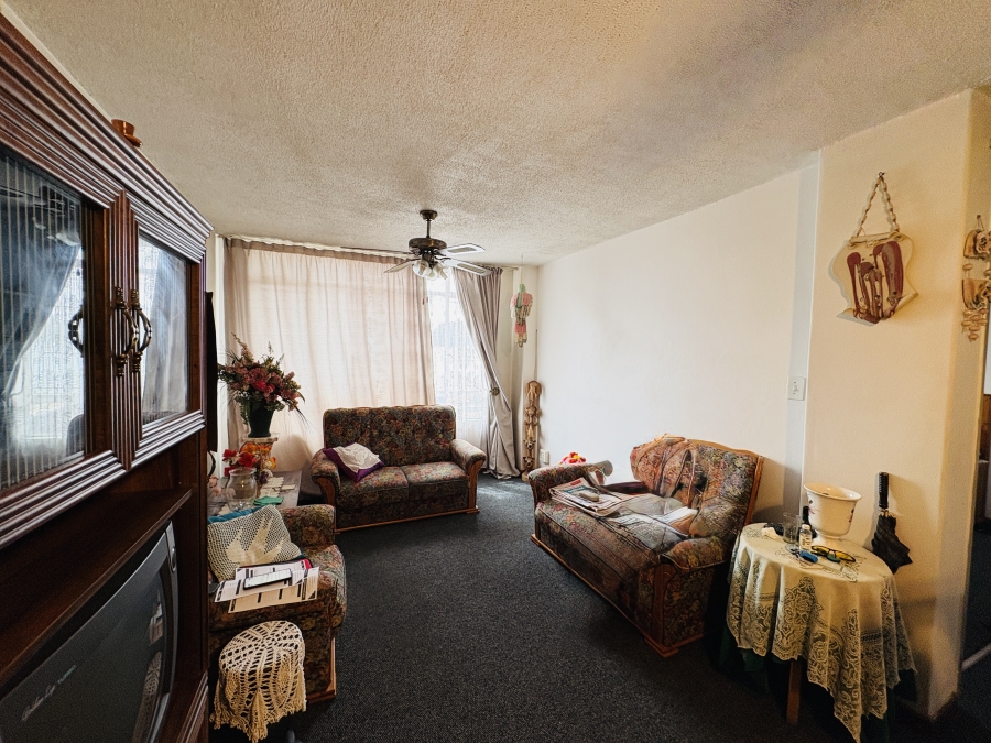 2 Bedroom Property for Sale in Pretoria North Gauteng