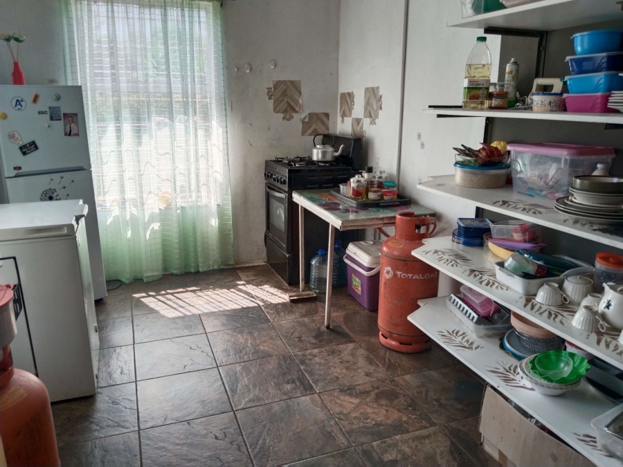 7 Bedroom Property for Sale in Kameeldrift West Gauteng