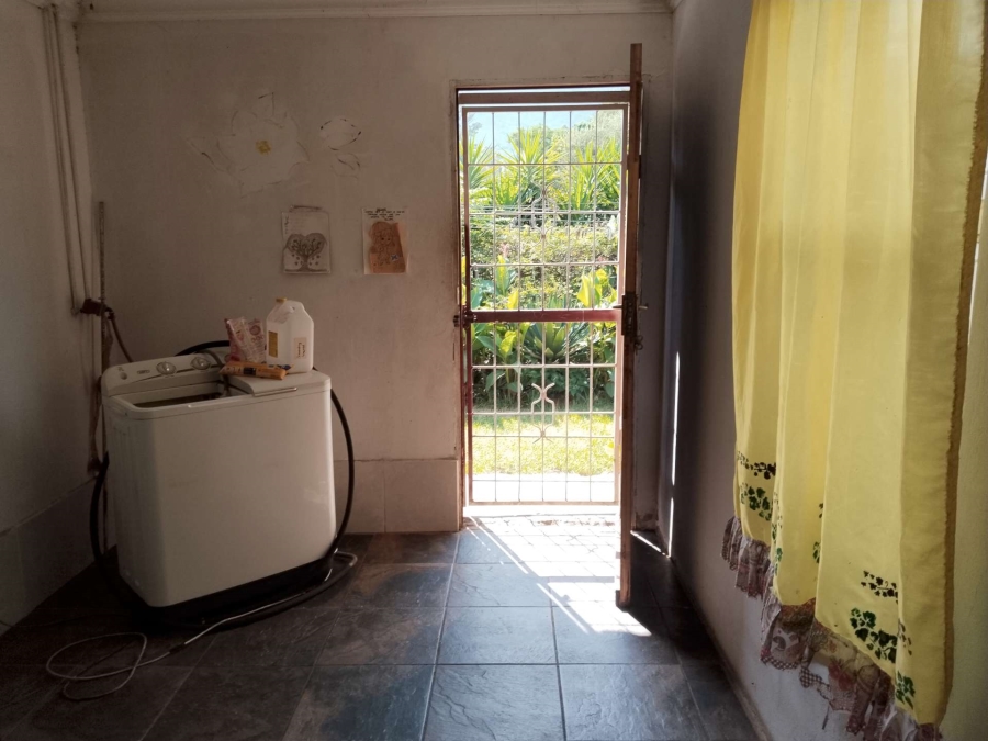 7 Bedroom Property for Sale in Kameeldrift West Gauteng