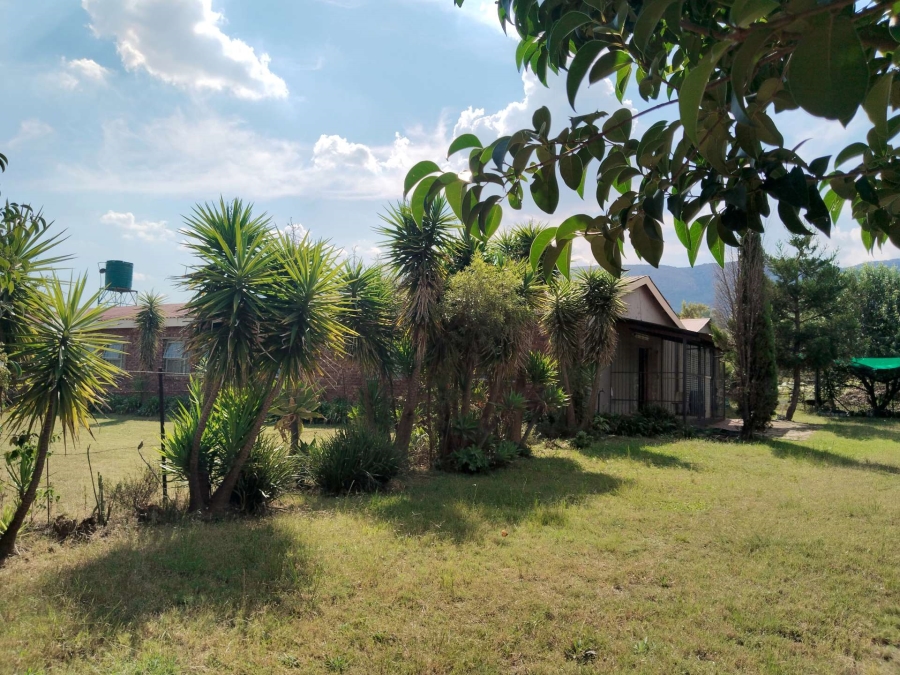 7 Bedroom Property for Sale in Kameeldrift West Gauteng