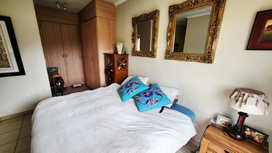 3 Bedroom Property for Sale in Eldoraigne Gauteng