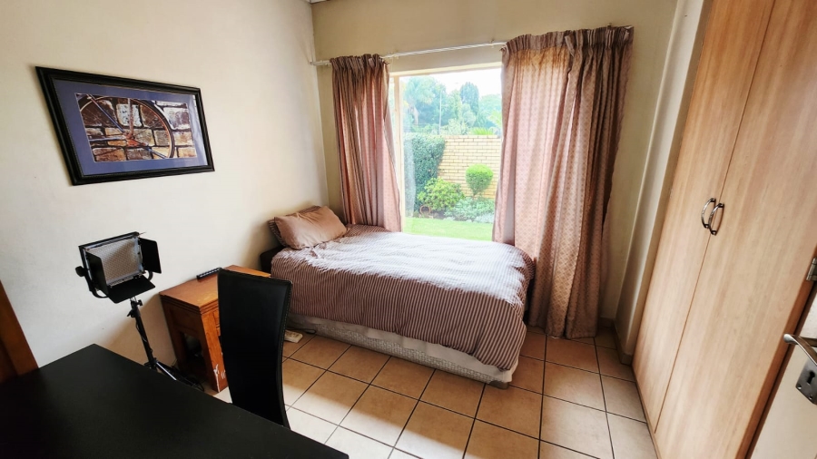 3 Bedroom Property for Sale in Eldoraigne Gauteng