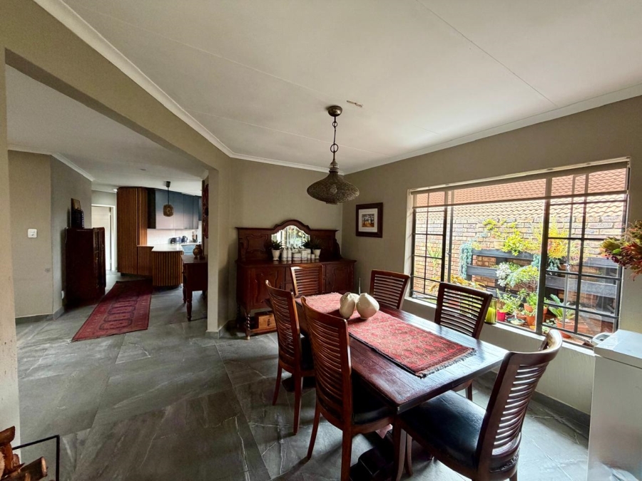 3 Bedroom Property for Sale in Eldoraigne Gauteng