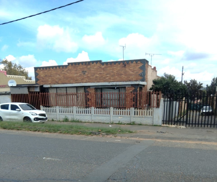 5 Bedroom Property for Sale in Turffontein Gauteng