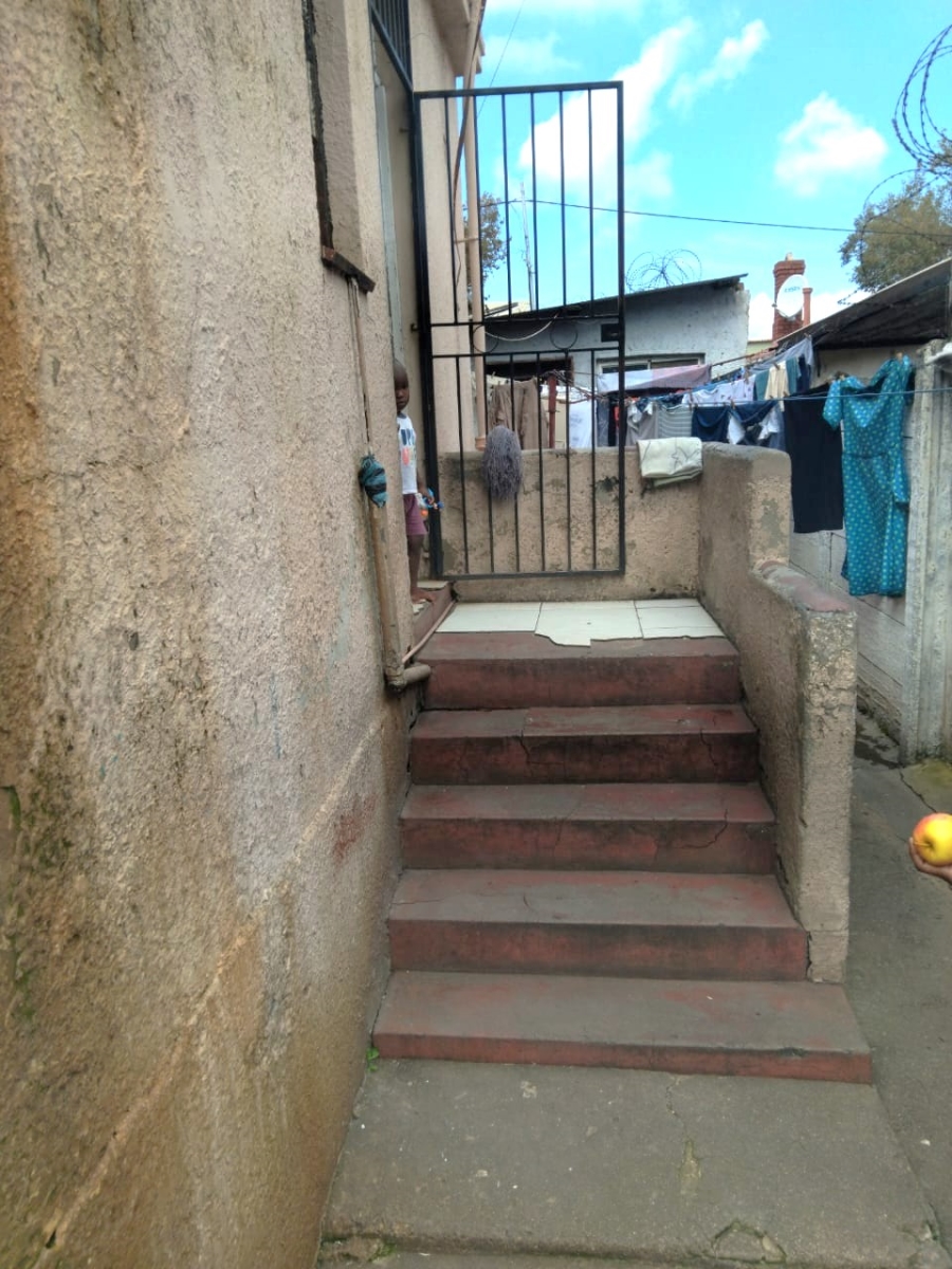 5 Bedroom Property for Sale in Turffontein Gauteng