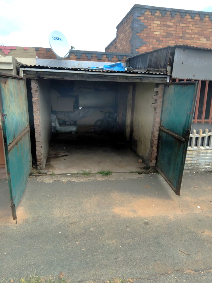 5 Bedroom Property for Sale in Turffontein Gauteng