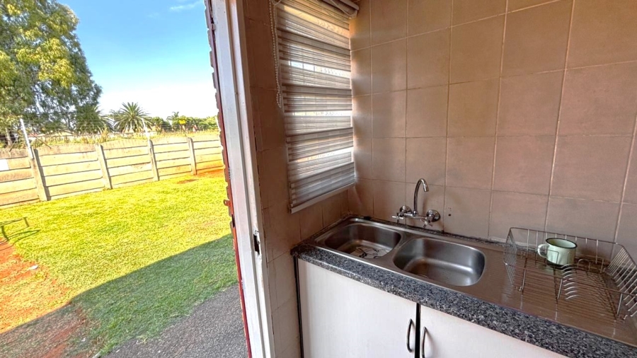 2 Bedroom Property for Sale in Norkem Park Gauteng