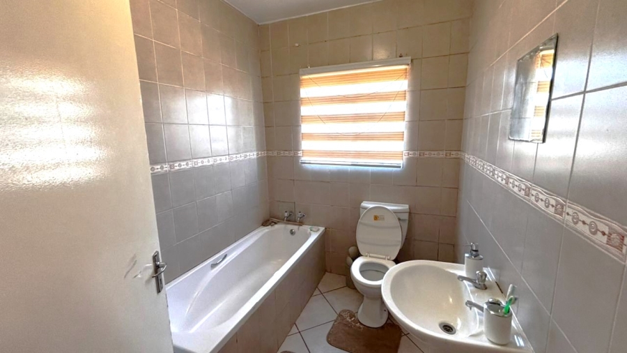 2 Bedroom Property for Sale in Norkem Park Gauteng