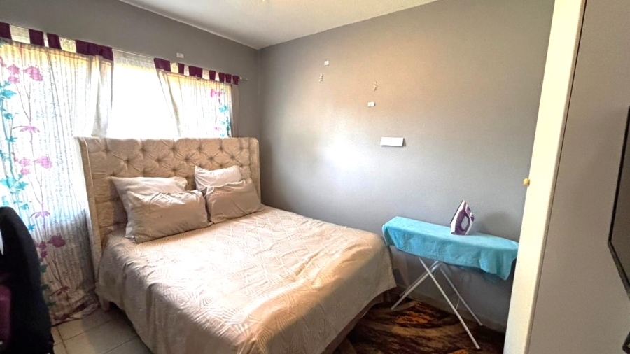 2 Bedroom Property for Sale in Norkem Park Gauteng