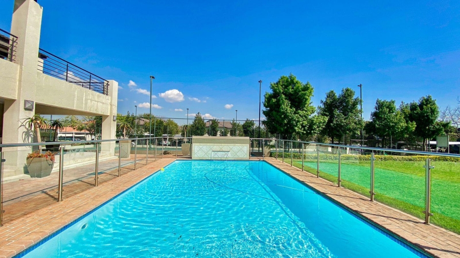 To Let 3 Bedroom Property for Rent in Maroeladal Gauteng