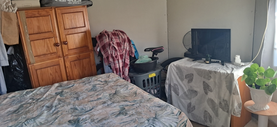To Let 1 Bedroom Property for Rent in Breaunanda Gauteng