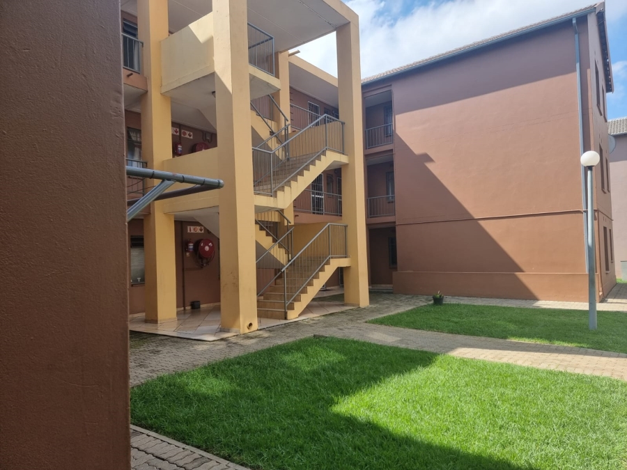 2 Bedroom Property for Sale in Jabulani Gauteng