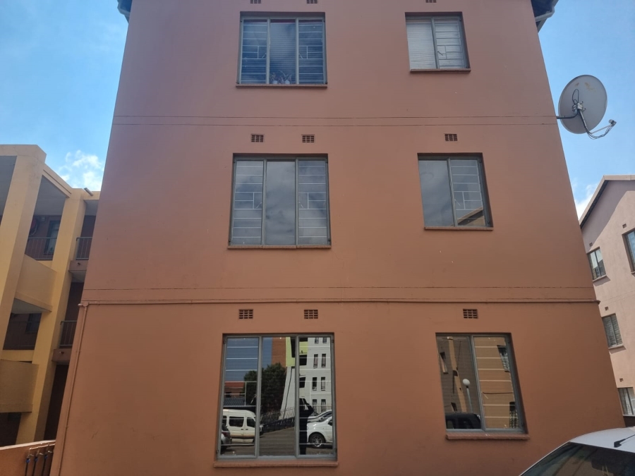 2 Bedroom Property for Sale in Jabulani Gauteng