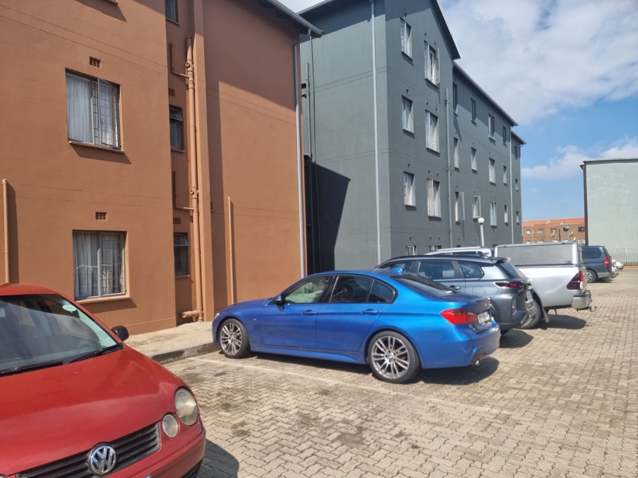 2 Bedroom Property for Sale in Jabulani Gauteng