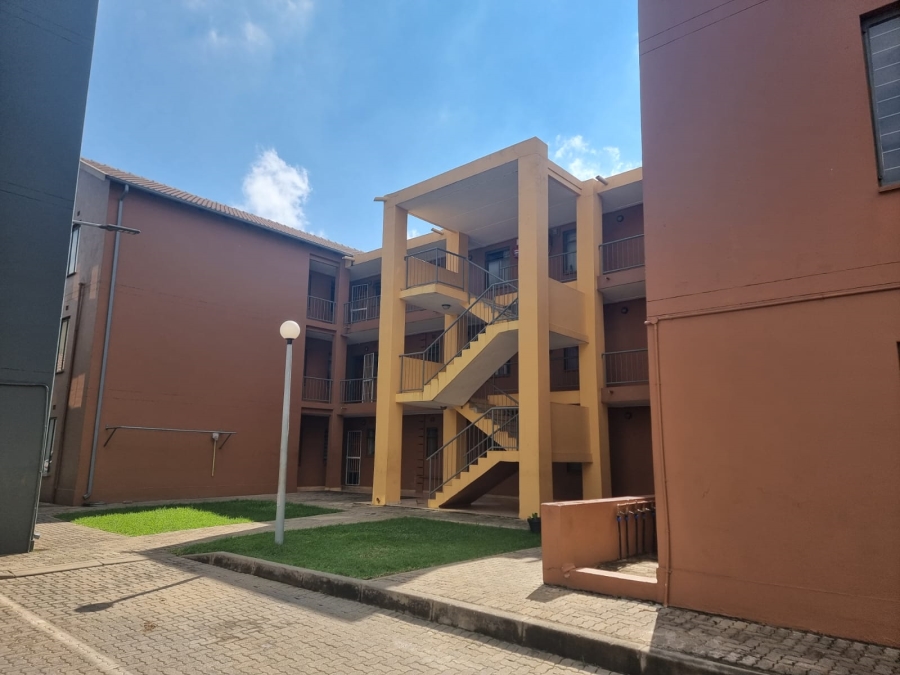 2 Bedroom Property for Sale in Jabulani Gauteng