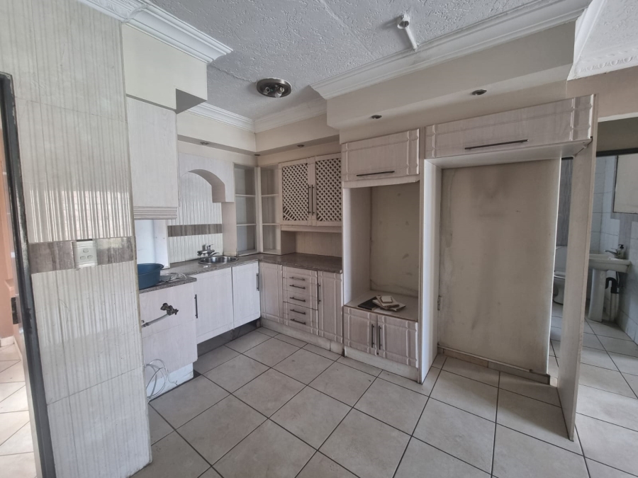 2 Bedroom Property for Sale in Jabulani Gauteng