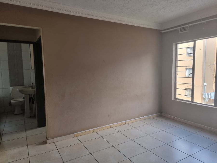 2 Bedroom Property for Sale in Jabulani Gauteng