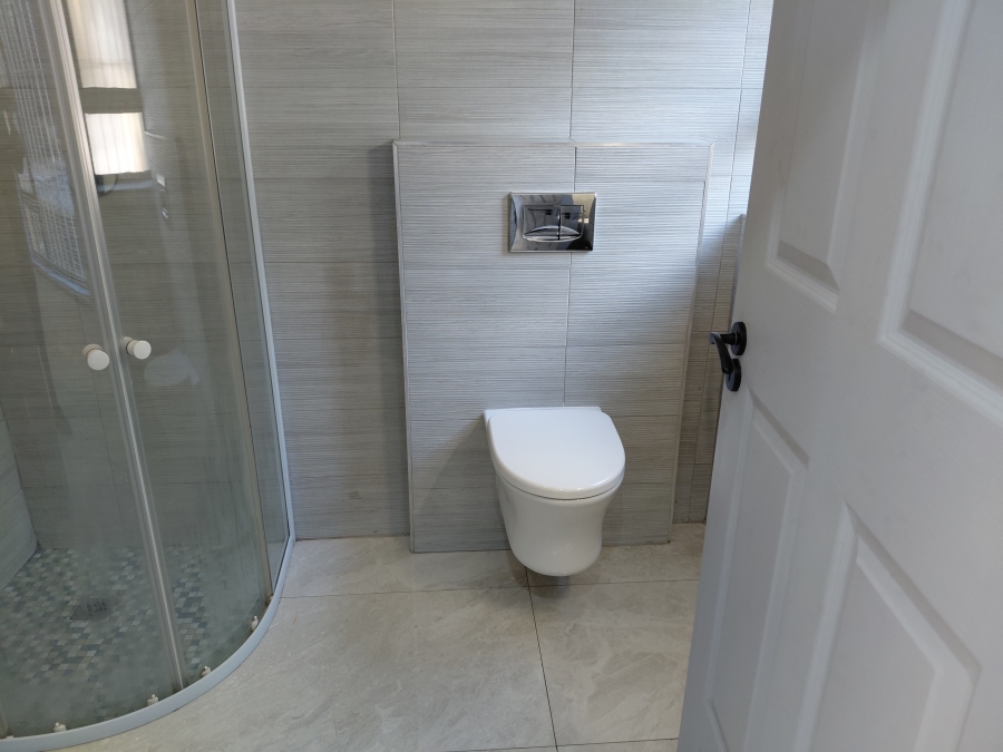 To Let 1 Bedroom Property for Rent in Bryanston East Gauteng