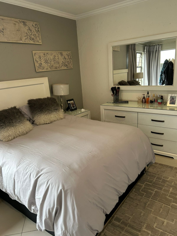 4 Bedroom Property for Sale in Oriel Gauteng