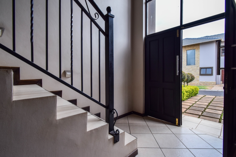 3 Bedroom Property for Sale in Olympus AH Gauteng