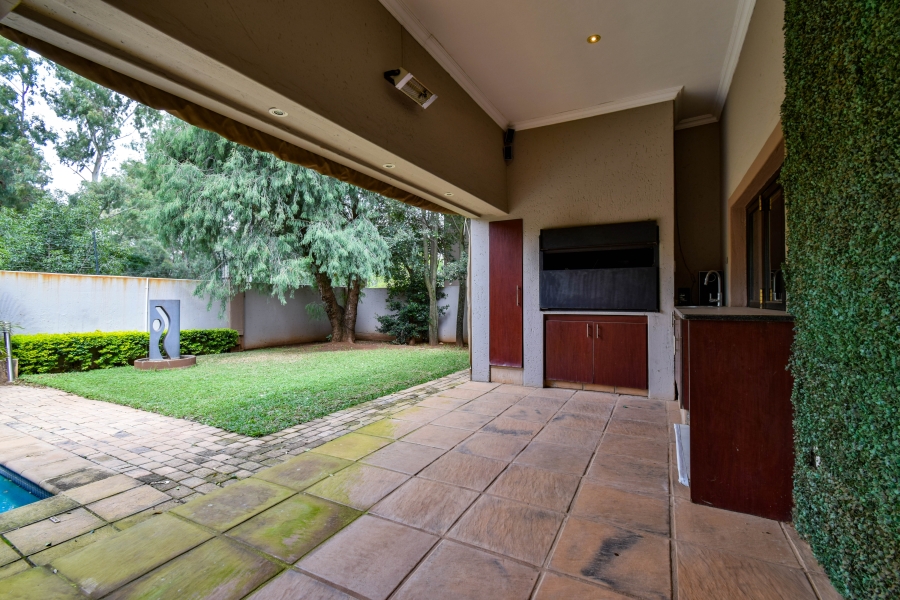 3 Bedroom Property for Sale in Olympus AH Gauteng