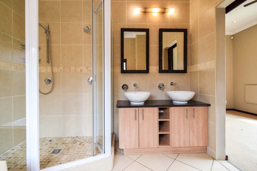 3 Bedroom Property for Sale in Olympus AH Gauteng