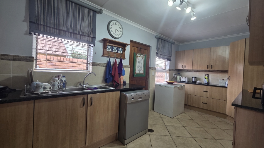 3 Bedroom Property for Sale in Montana Tuine Gauteng