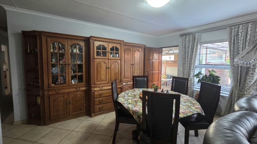 3 Bedroom Property for Sale in Montana Tuine Gauteng