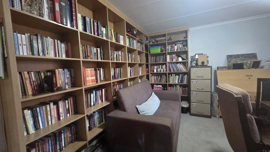 3 Bedroom Property for Sale in Montana Tuine Gauteng