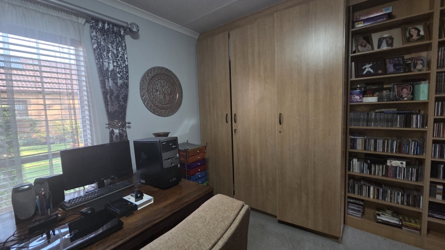 3 Bedroom Property for Sale in Montana Tuine Gauteng